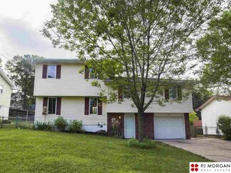 5623 N 93rd St, Omaha, NE 68134