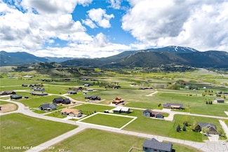 17 Big Sky Dr, Red Lodge, MT 59068