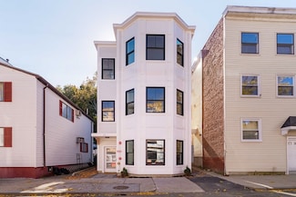 231 Everett St Unit 1, Boston, MA 02134