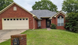 2560 Jayme Cir, Conway, AR 72032