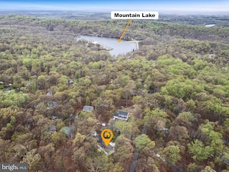 282 Rolling Ln, Harpers Ferry, WV 25425