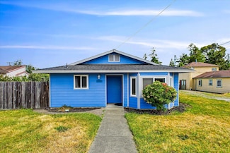 2727 Ridgeway St, Eureka, CA 95501