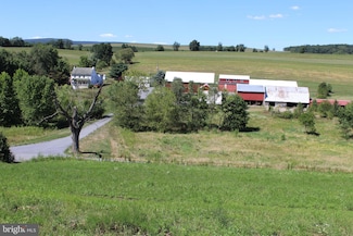 480 Strausser Rd, Hamburg, PA 19526