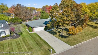 4330 Wagon Wheel Ln, Lansing, MI 48917
