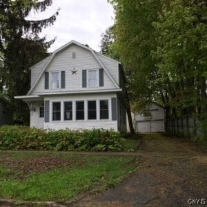 214 W 3rd St S, Fulton, NY 13069