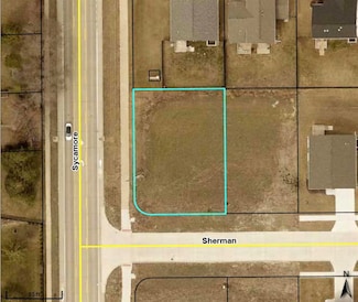 1702 Sherman Dr, Iowa City, IA 52240