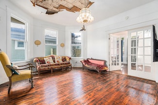 3111 Avenue R, Galveston, TX 77550