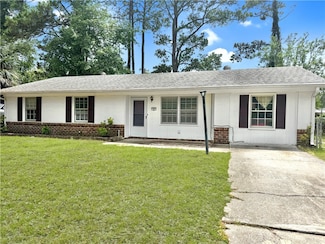 5 Ossabaw Rd, Savannah, GA 31410