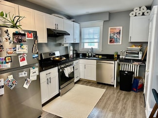 156 Main St Unit 1, Melrose, MA 02176