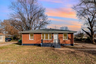 2611 Ralph Ave, Louisville, KY 40216