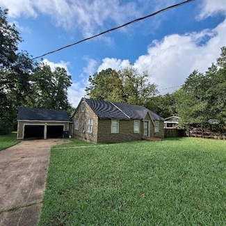 1753 Winston Dr, Memphis, TN 38127