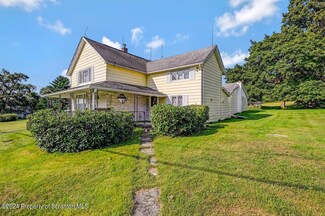 1918 Newton Ransom Blvd, Clarks Summit, PA 18411
