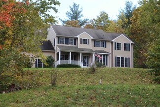26 Penny Loafer Ln, Wilton, NH 03086