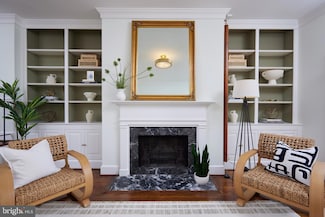 2009 Hillyer Place NW, Washington, DC 20009