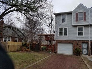 197 Port Monmouth Rd, Keansburg, NJ 07734