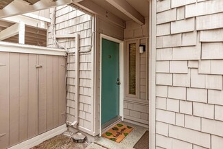 500 W Middlefield Rd Unit 38, Mountain View, CA 94043