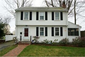 11 Barbara Rd, Waltham, MA 02453
