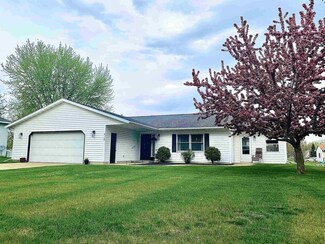 812 Farmer Ave, Tomah, WI 54660