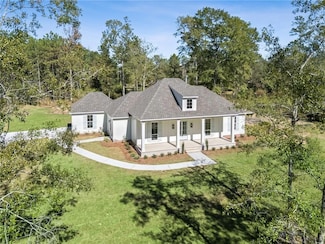 107 Old Creek Rd, Folsom, LA 70437