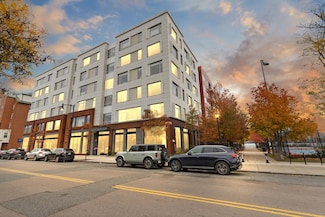 99 Sumner St Unit PH 612, Boston, MA 02128