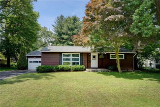 28 Berna Ln, Rochester, NY 14624