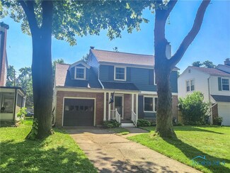 2438 Pemberton Dr, Toledo, OH 43606