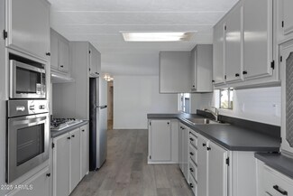 201 S Greenfield Rd Unit 205, Mesa, AZ 85206