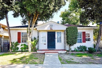 2032 Pine Ave, Long Beach, CA 90806