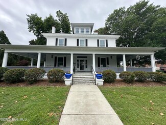 121 E 2nd St Unit 105, Washington, NC 27889