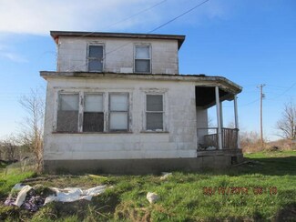 1651 Fertigs Rd, Venus, PA 16364