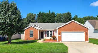 6034 Willomere Cir, Winston Salem, NC 27107
