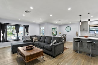 1260 E Turin Ave, Anaheim, CA 92805