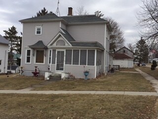208 S Galena St, South Wayne, WI 53587