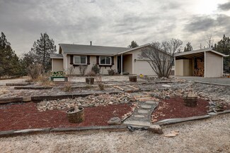 9035 Palmer Ln, Warm Springs, OR 97761
