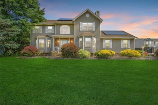 36 Lexington Dr, Newburgh, NY 12550