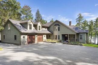 51 W Chops Point Rd, Bath, ME 04530