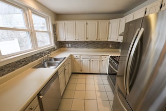 8 Mount Calvary Rd Unit 4, Roslindale, MA 02131