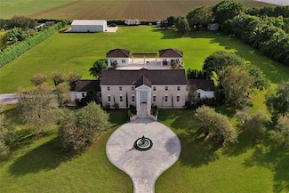 18300 SW 158th St, Miami, FL 33187