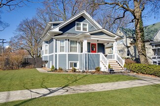 114 Ashland Ave, River Forest, IL 60305