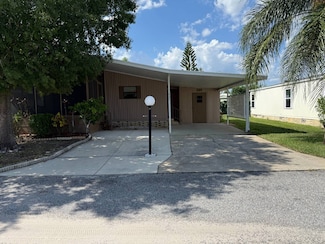 451 E Hogan Cir, Avon Park, FL 33825