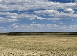 643 Man o War Dr, Rock River, WY 82329
