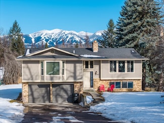 1040 7th St W, Whitefish, MT 59937