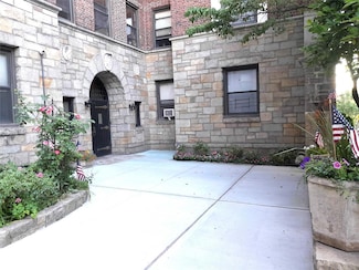 77-16 Austin St Unit 5L, Forest Hills, NY 11375