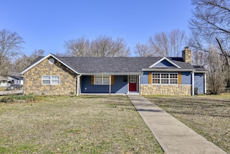 731 W 14th St, Webb City, MO 64870