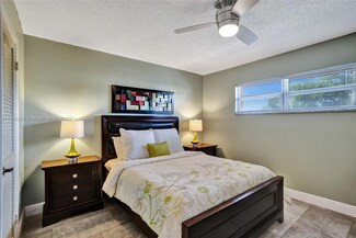 400 S Hollybrook Dr Unit 303, Pembroke Pines, FL 33025