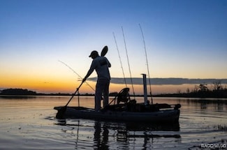 10453 W Sea Dr, Crystal River, FL 34429