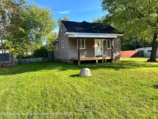 808 Dunlap St, Lansing, MI 48910
