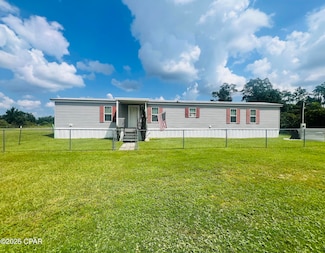 12103 Edgewood Rd, Fountain, FL 32438