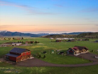 94 Strozzi Ln, Gallatin Gateway, MT 59730