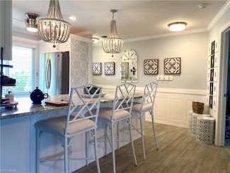 306 Palm Dr Unit 412, Naples, FL 34112